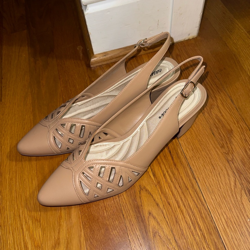 New Women’s Slingback Pumps Beige Shoes